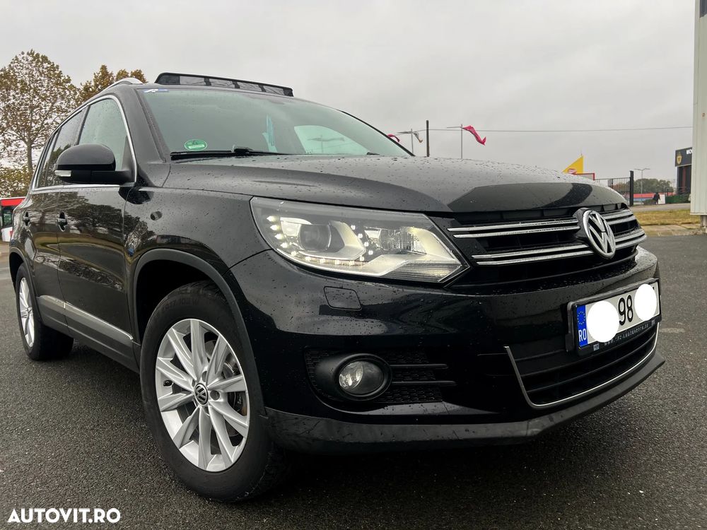 Volkswagen Tiguan 2.0 TDI DPF 4Motion BlueMotion Technology DSG Lounge Sport & Style - 14