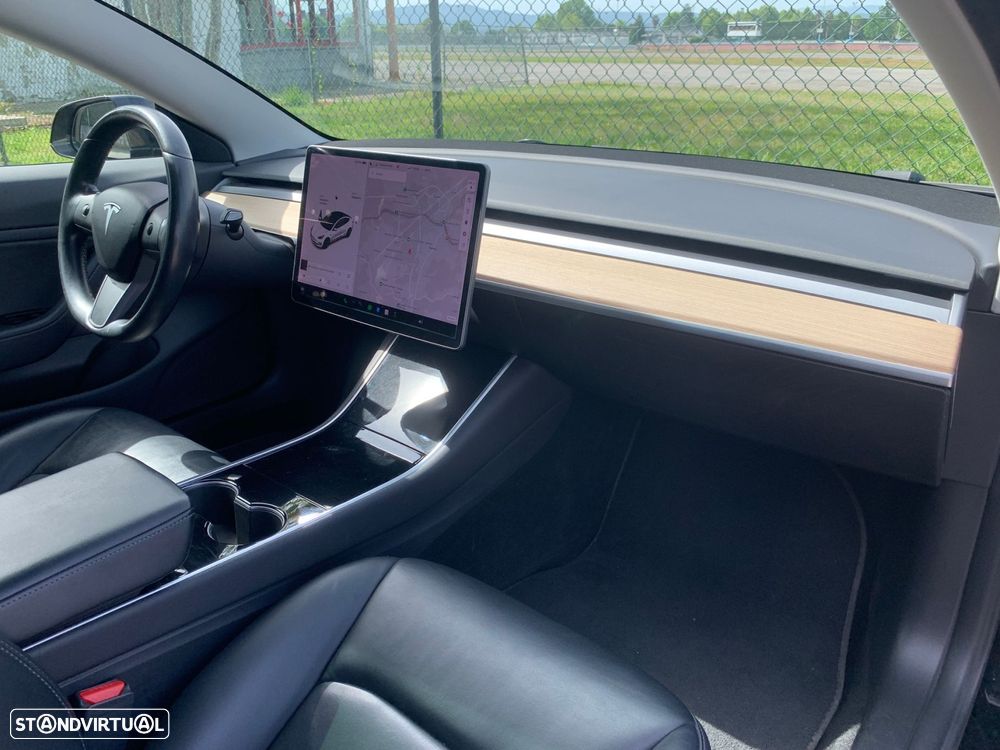 Tesla Model 3 Long Range Tração Integral - 19