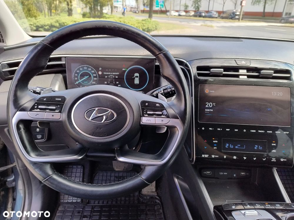 Hyundai Tucson 1.6 T-GDi HEV Executive 4WD - 13