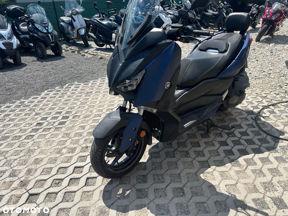 Yamaha X-max - 1