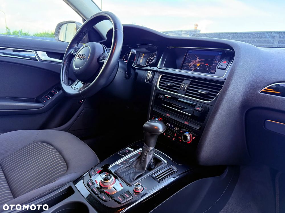 Audi A4 Avant 2.0 TDI ultra S tronic - 13