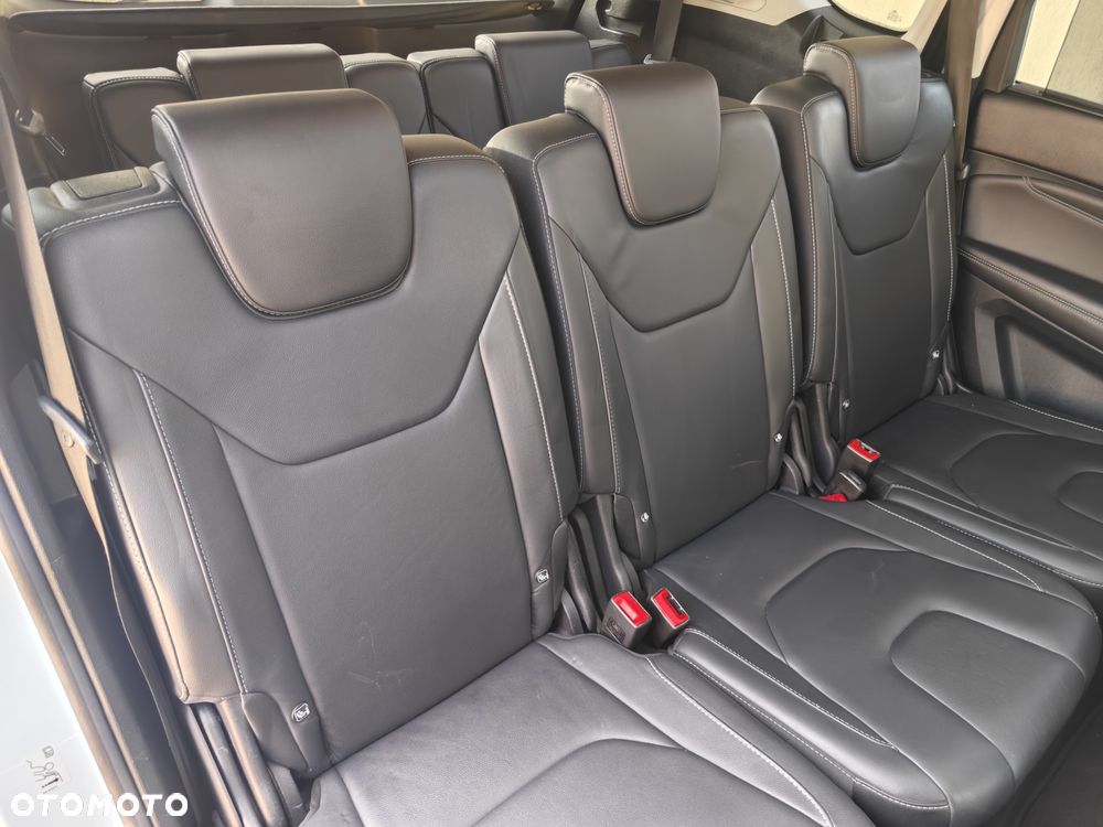 Ford S-Max - 21