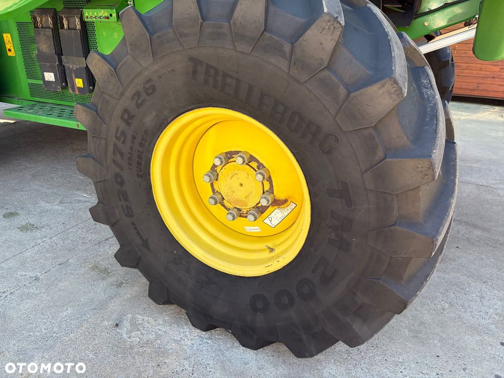 John Deere S680i - 11