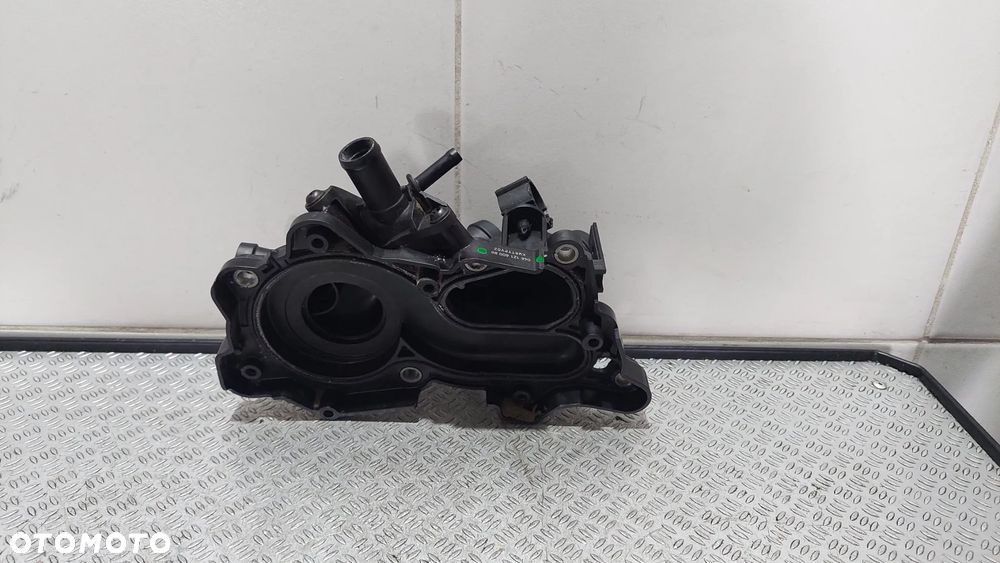 OBUDOWA TERMOSTALI AUDI Q2 1,0TFSI R2018 NR 04E121600BD - 3