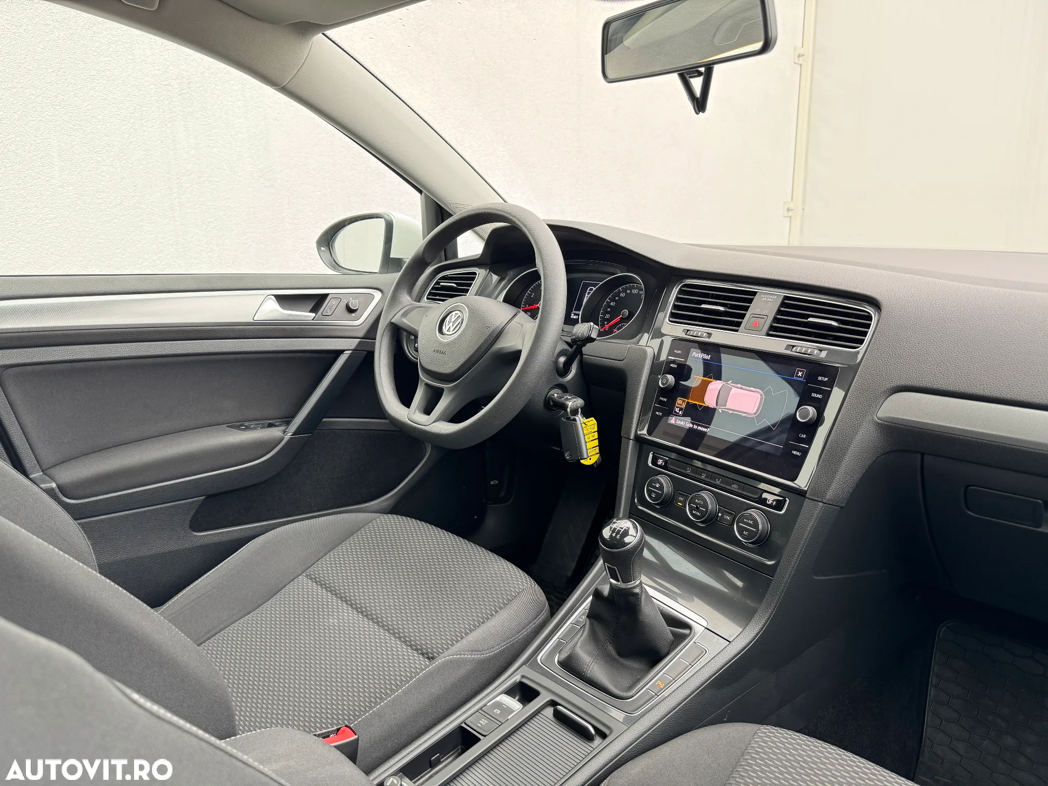 Volkswagen Golf 1.5 TSI Comfortline - 6