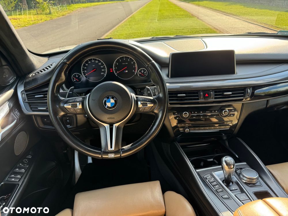 BMW X5 M Standard - 24