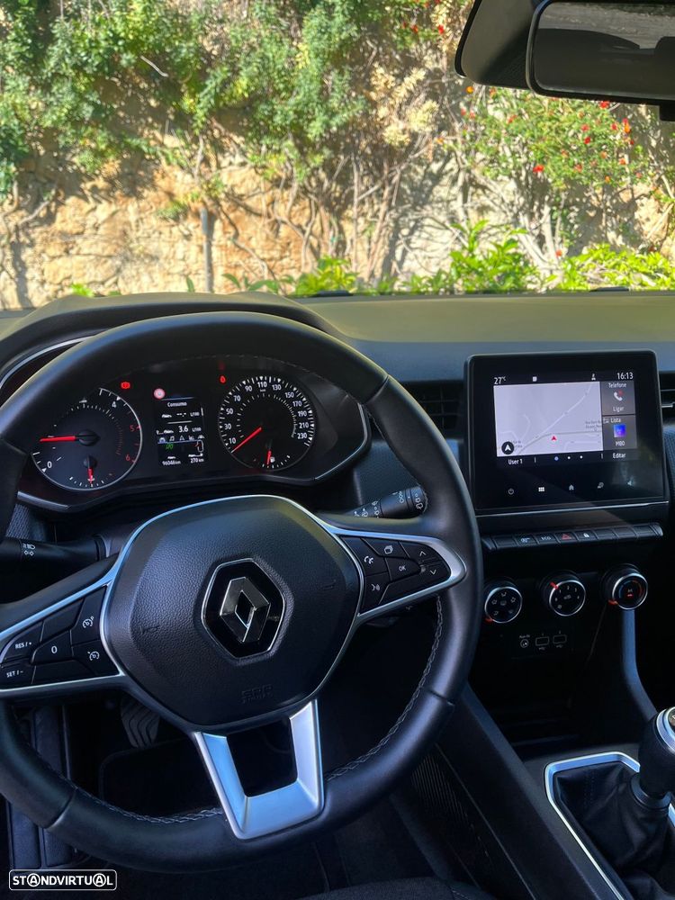 Renault Clio BLUE dCi 85 BUSINESS EDITION - 17