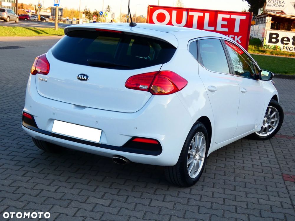Kia Ceed 1.6 GDI Business Line - 3