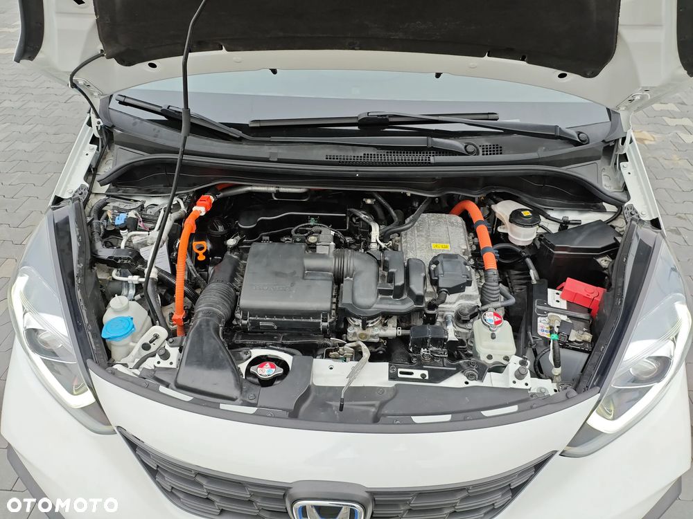 Honda Jazz 1.5 i-MMD Executive Crosstar (Czarny Dach) - 13