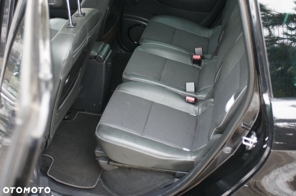 Renault Grand Scenic Energy dCi 110 S&S Bose Edition - 21