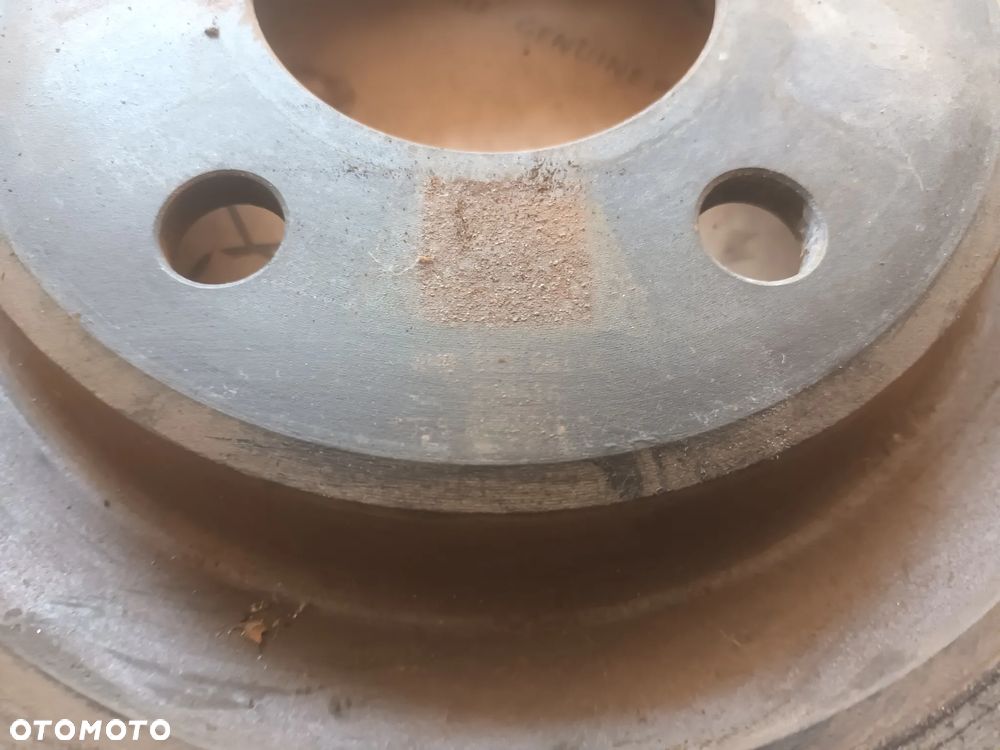 Audi A4 B9 8W komplet Tarcze Hamulcowe klocki tył 8W0615601K 330mm 72KM - 15