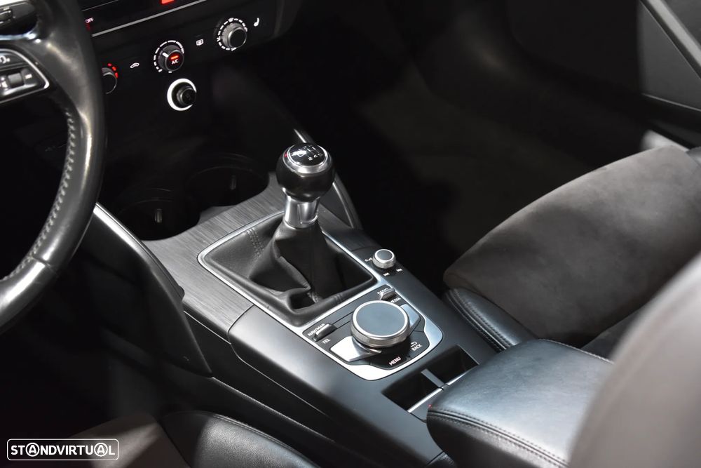 Audi A3 Cabrio - 32