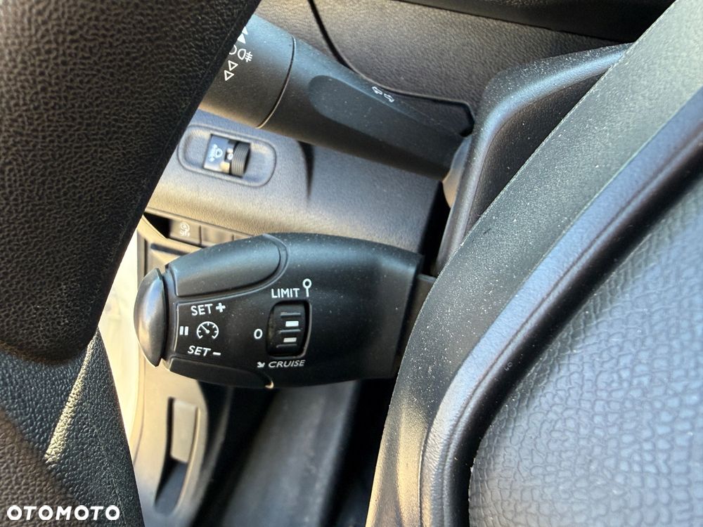 Peugeot PARTNER/Klima/PDC/Tempomat/Sensor świateł/ - 17