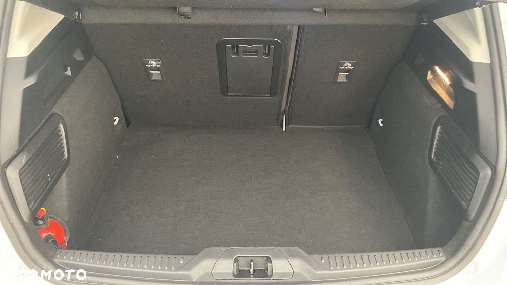 Ford Focus 1.0 EcoBoost mHEV Titanium X - 12
