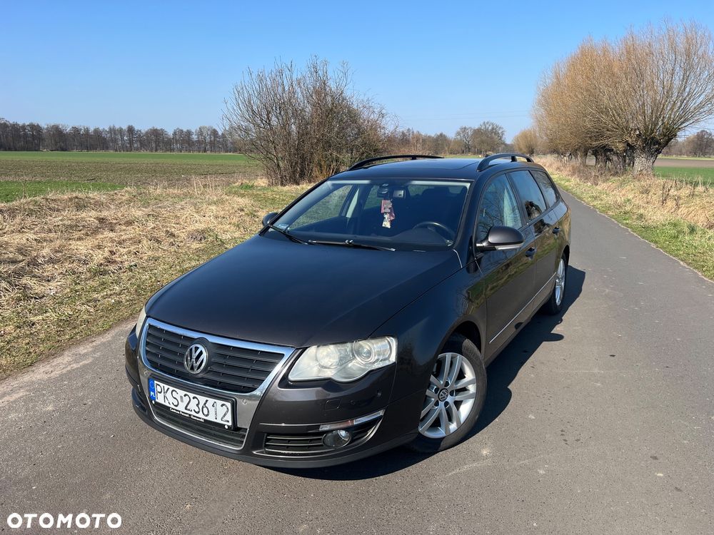 Volkswagen Passat 2.0 TDI DPF Sportline DSG - 1