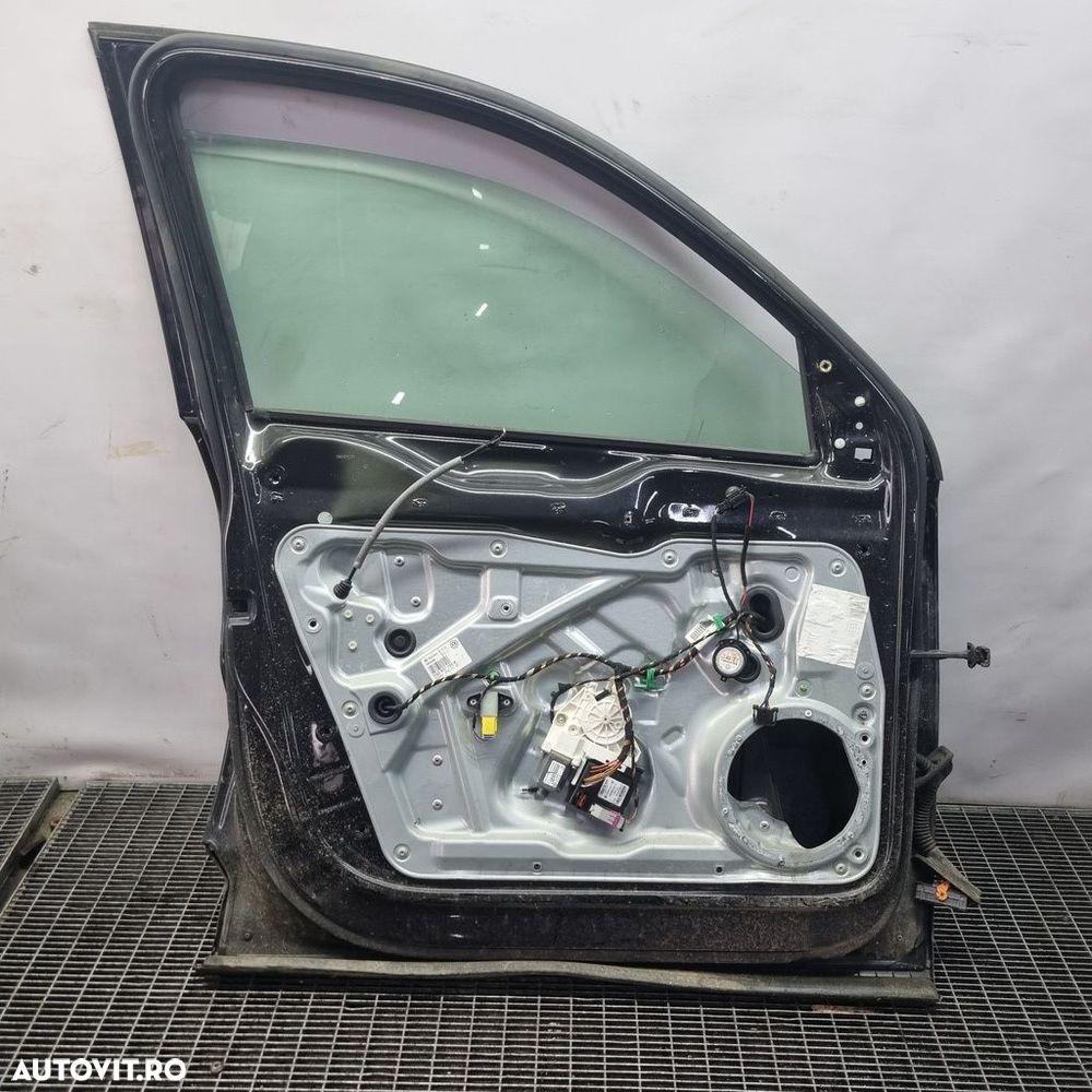 Usa Stanga Fata Volkswagen Tiguan 5N 2007 - 2011 SUV 4 Usi NEGRU (1142) - 2