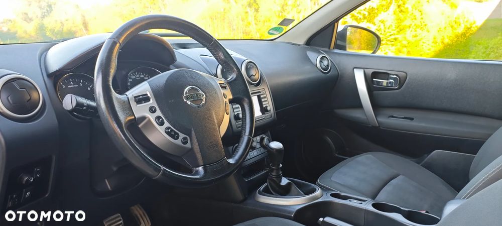 Nissan Qashqai+2 2.0 tekna - 15