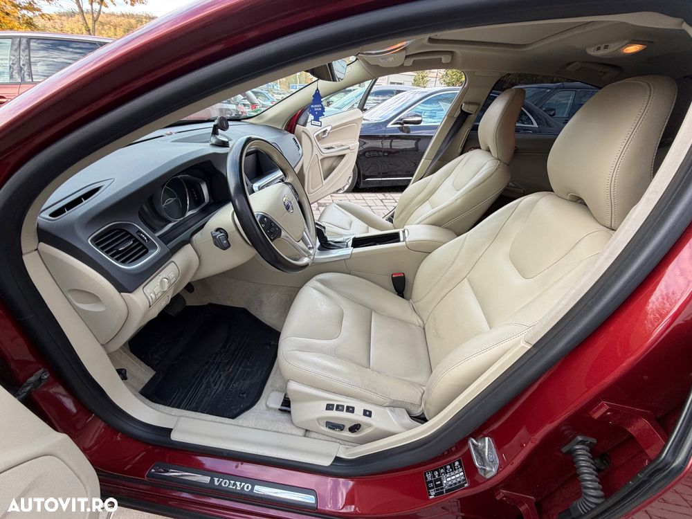 Volvo S60 - 33