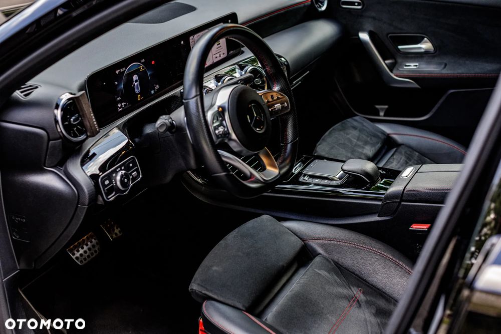 Mercedes-Benz Klasa A 200 AMG Line 7G-DCT - 18