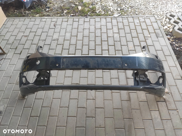 CC Zderzak przód Skoda Octavia III Lift 17-20 5E0807221N