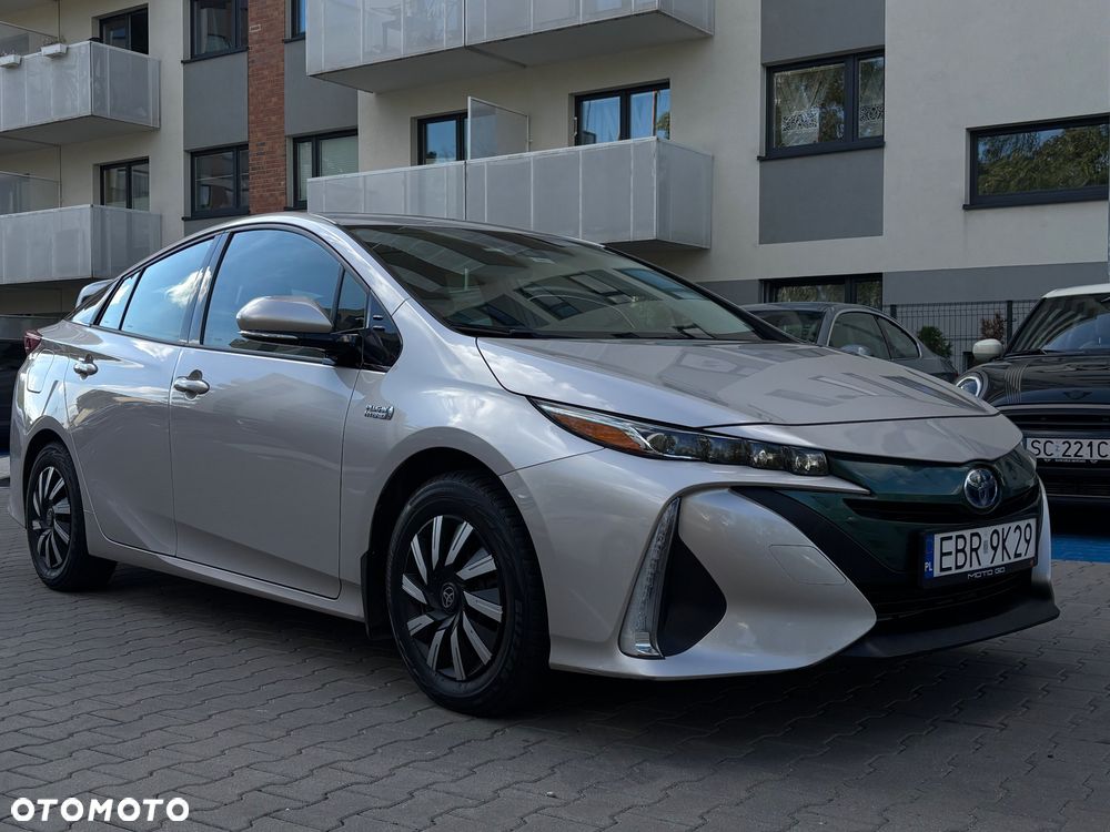 Toyota Prius 1.8 Hybrid Prestige - 12