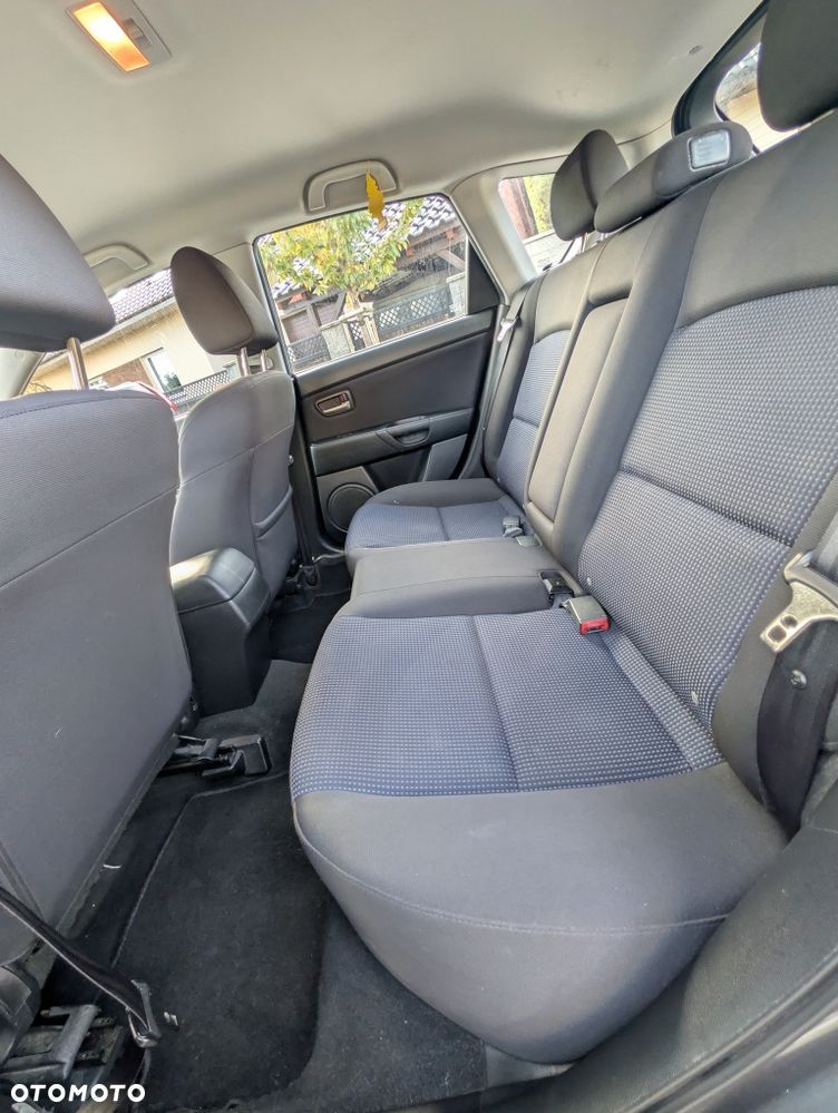 Mazda 3 - 8