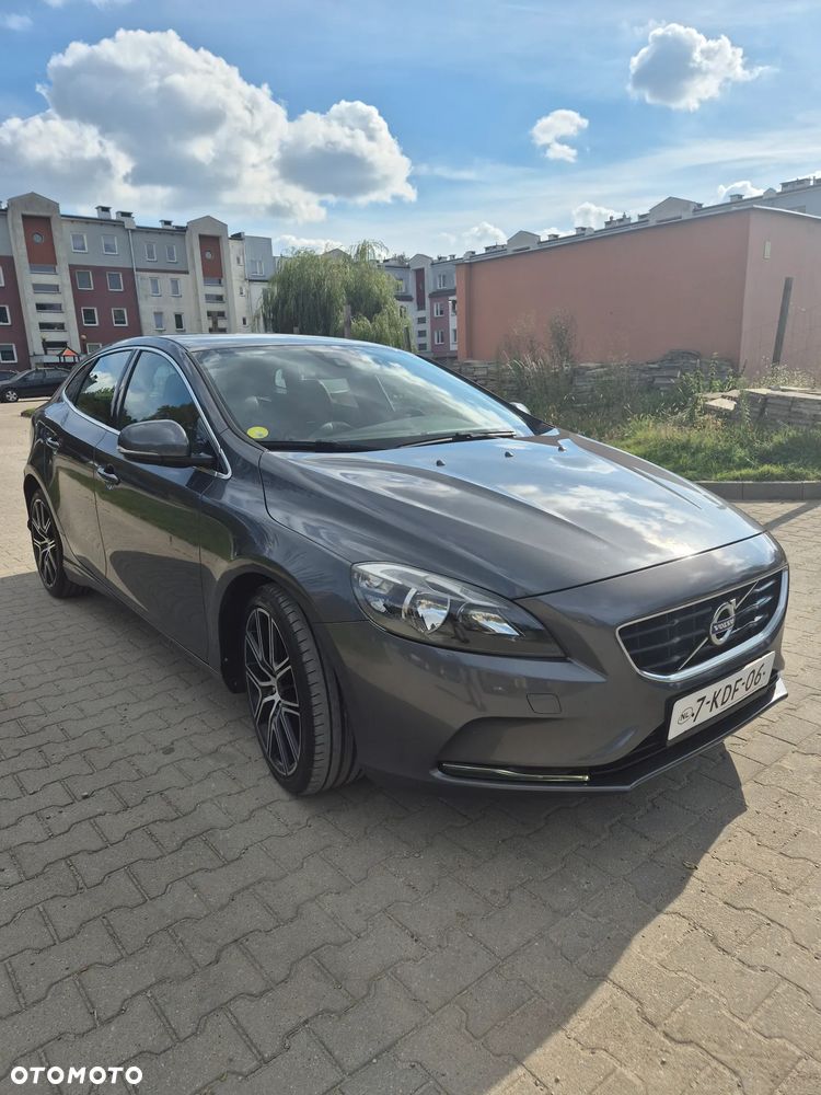 Volvo V40 2013 photo 3