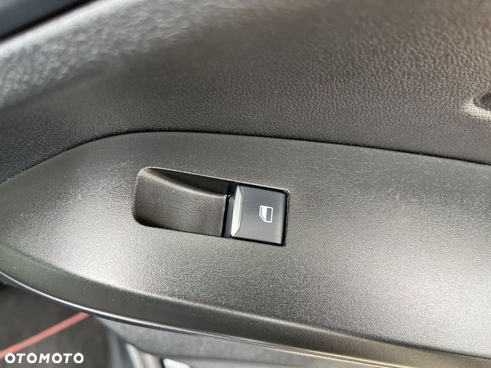 Ford Focus - 19