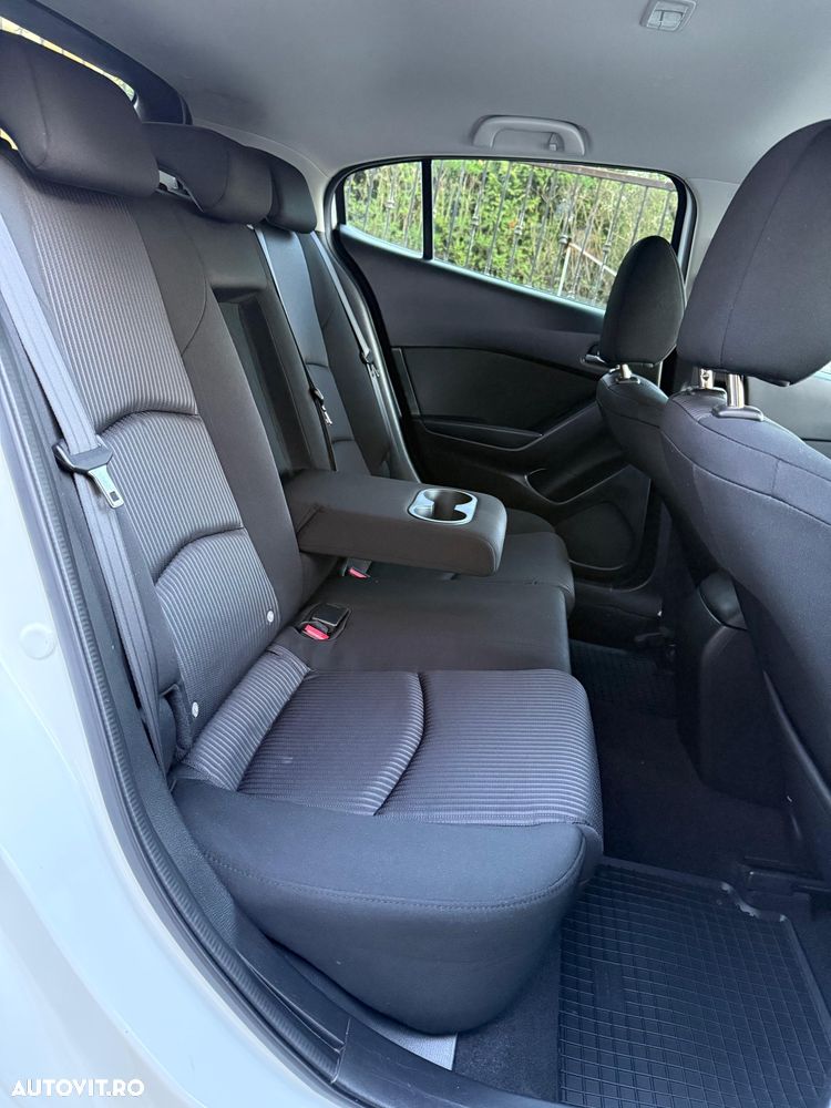 Mazda 3 SKYACTIV-G 120 Exclusive-Line - 8