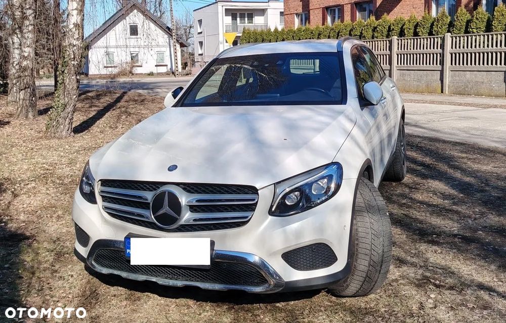 Mercedes-Benz GLC - 1