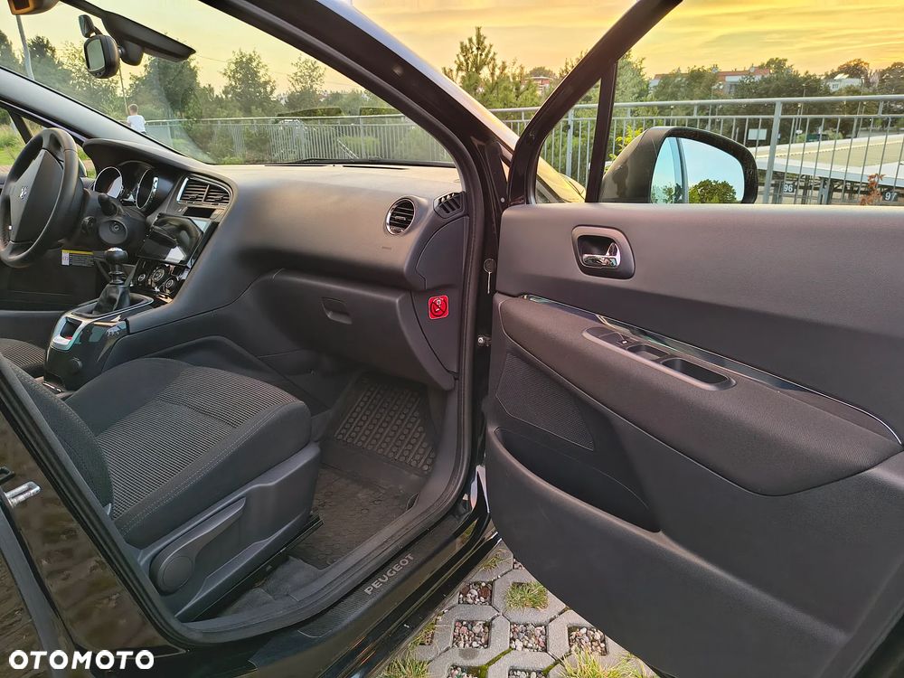 Peugeot 5008 155 THP Family - 7