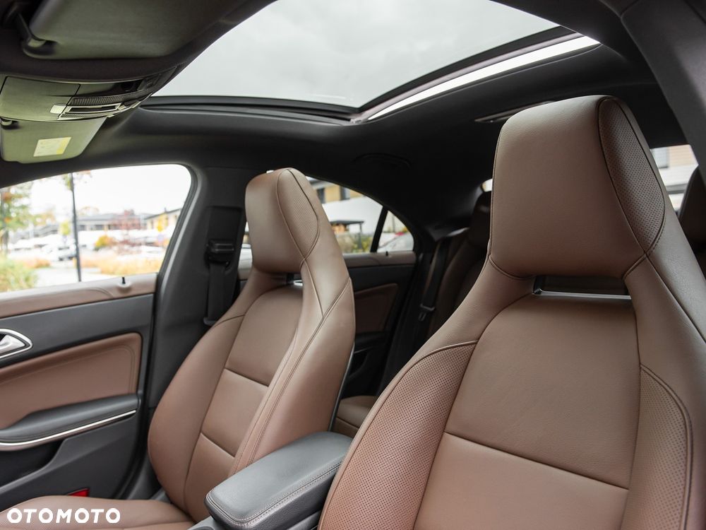 Mercedes-Benz CLA - 19