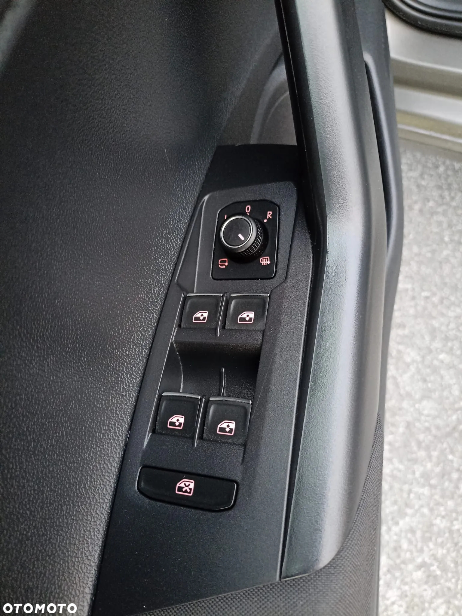 Volkswagen Polo - 8