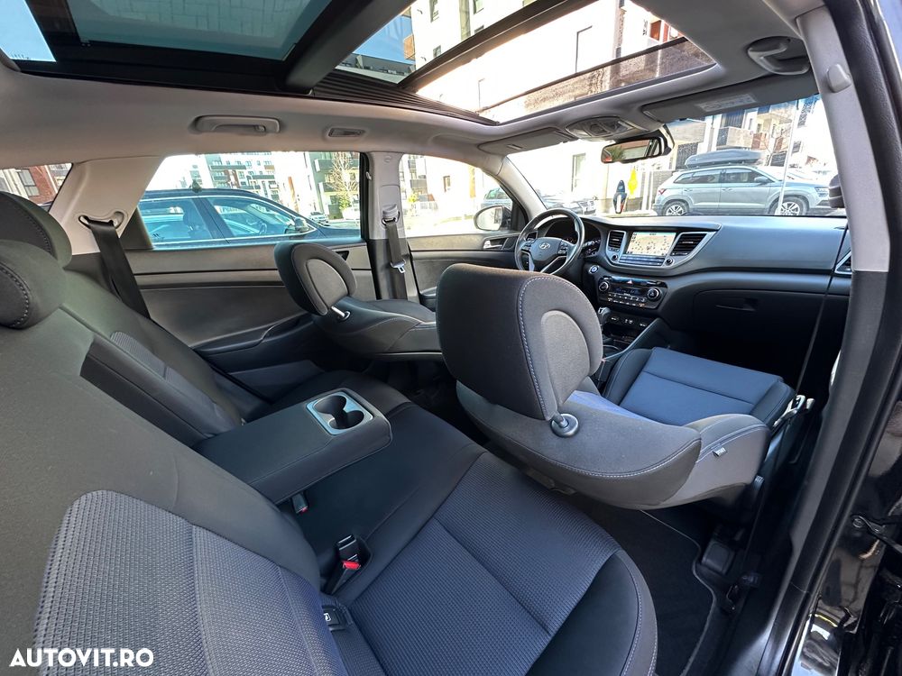 Hyundai Tucson 2.0 CRDI 4WD Automatik Style - 7