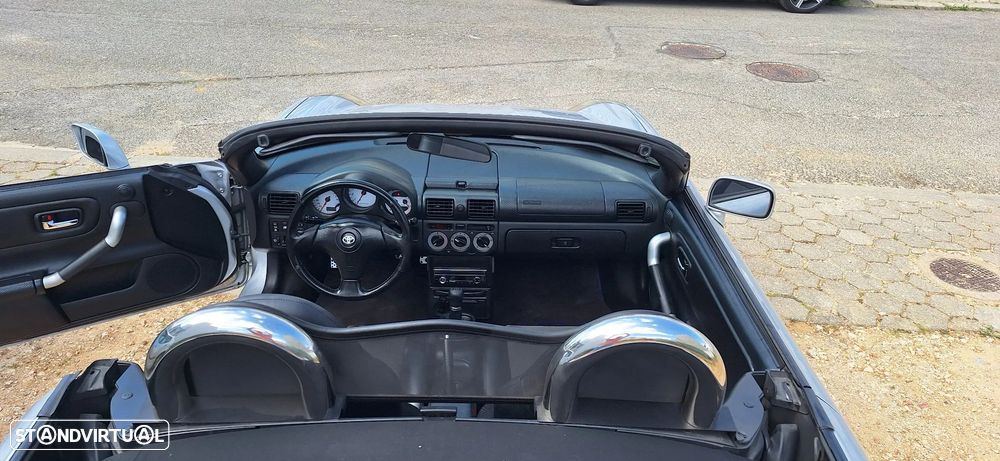 Toyota MR2 Roadster - 24