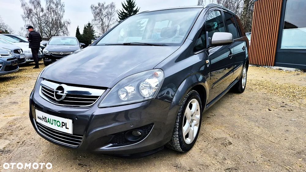 Opel Zafira 1.8 Cosmo EU5 - 28