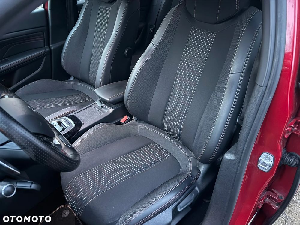 Peugeot 308 BlueHDi 130 EAT8 Stop & Start GT - 19