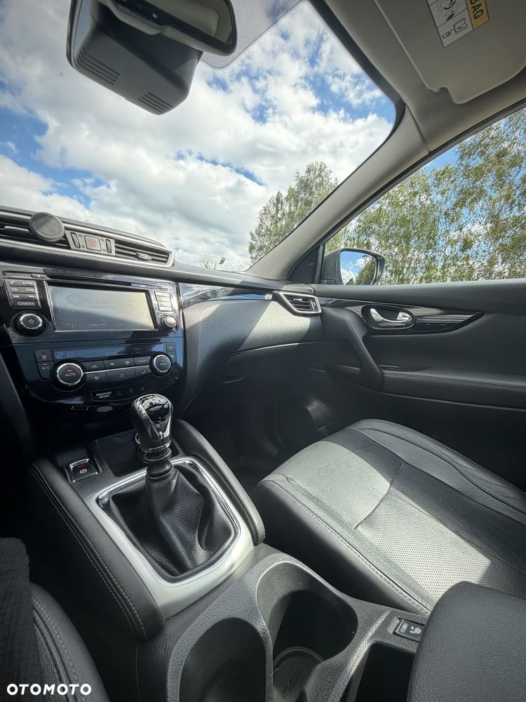 Nissan Qashqai 1.5 dCi Tekna - 14
