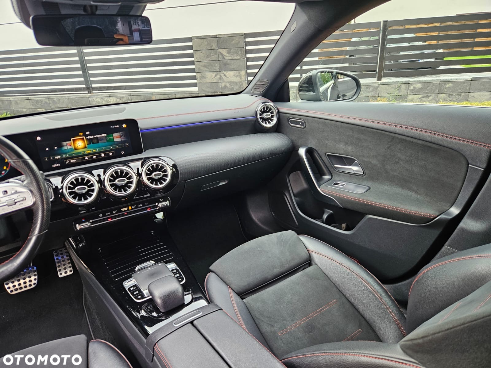 Mercedes-Benz CLA 200 7G-DCT AMG Line - 17