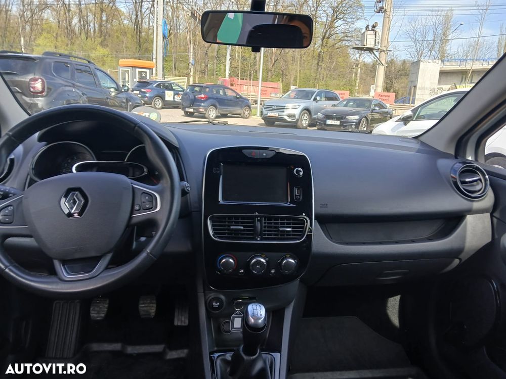Renault Clio TCe Zen - 6