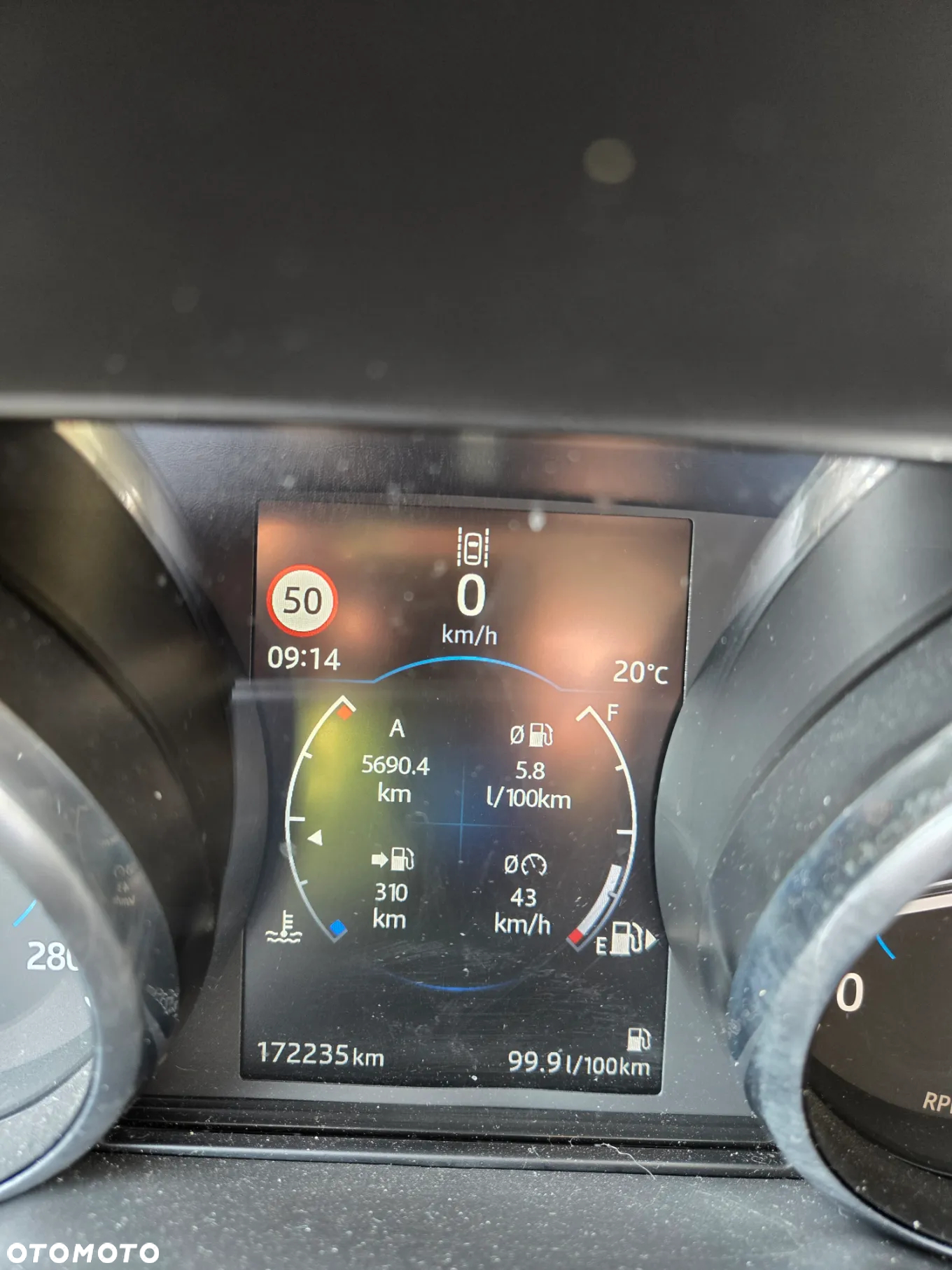 Jaguar F-Pace 2.0 i4D RWD Pure - 21