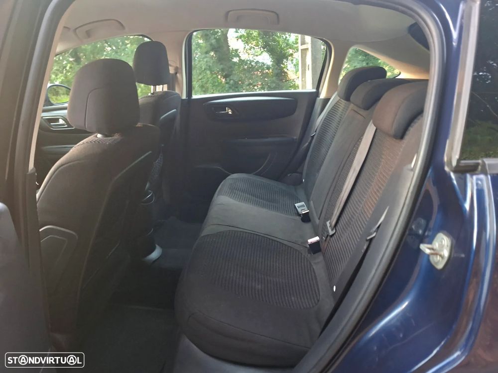 Citroën C4 1.6 HDi VTR Pack Airdream - 11