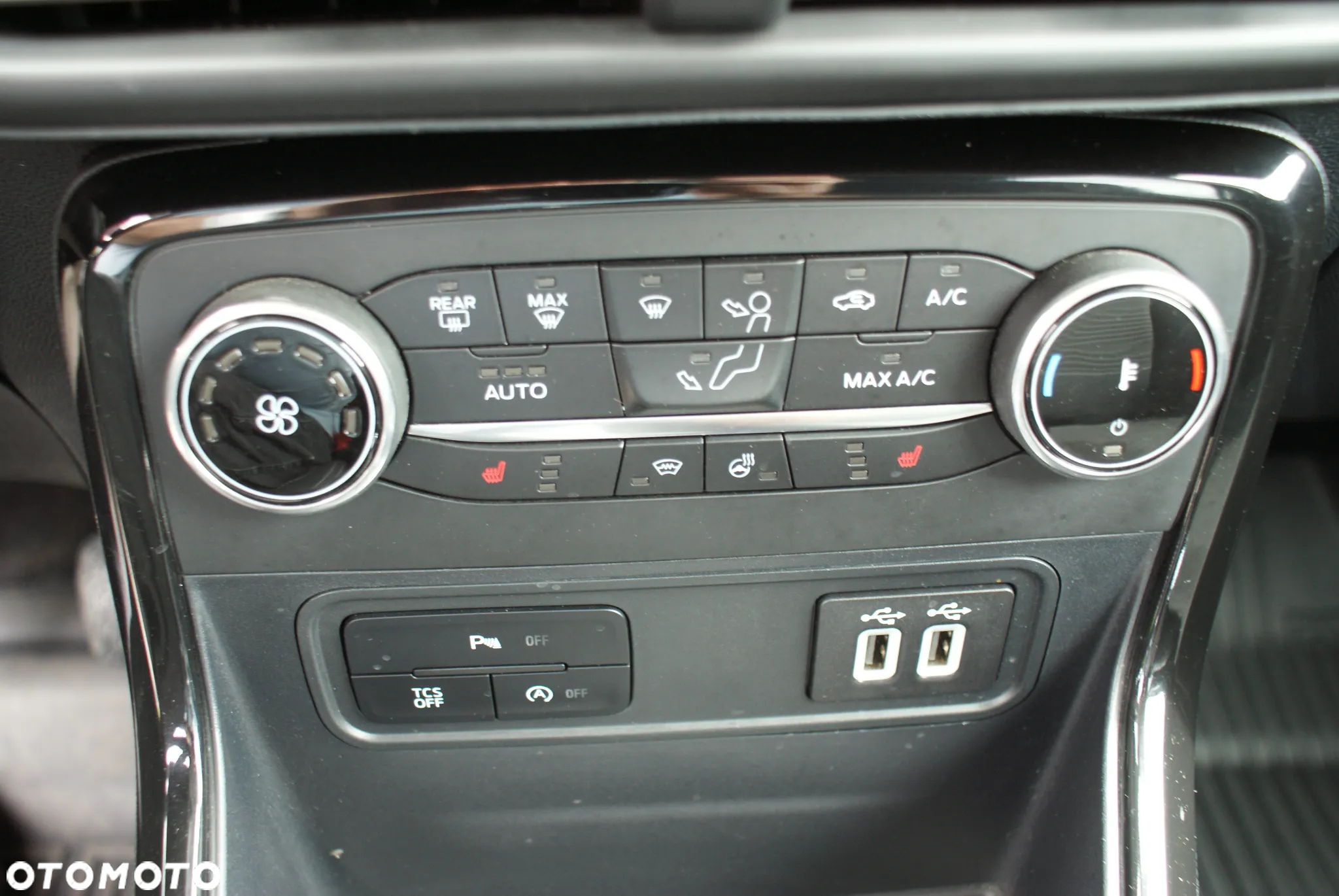 Ford EcoSport - 14