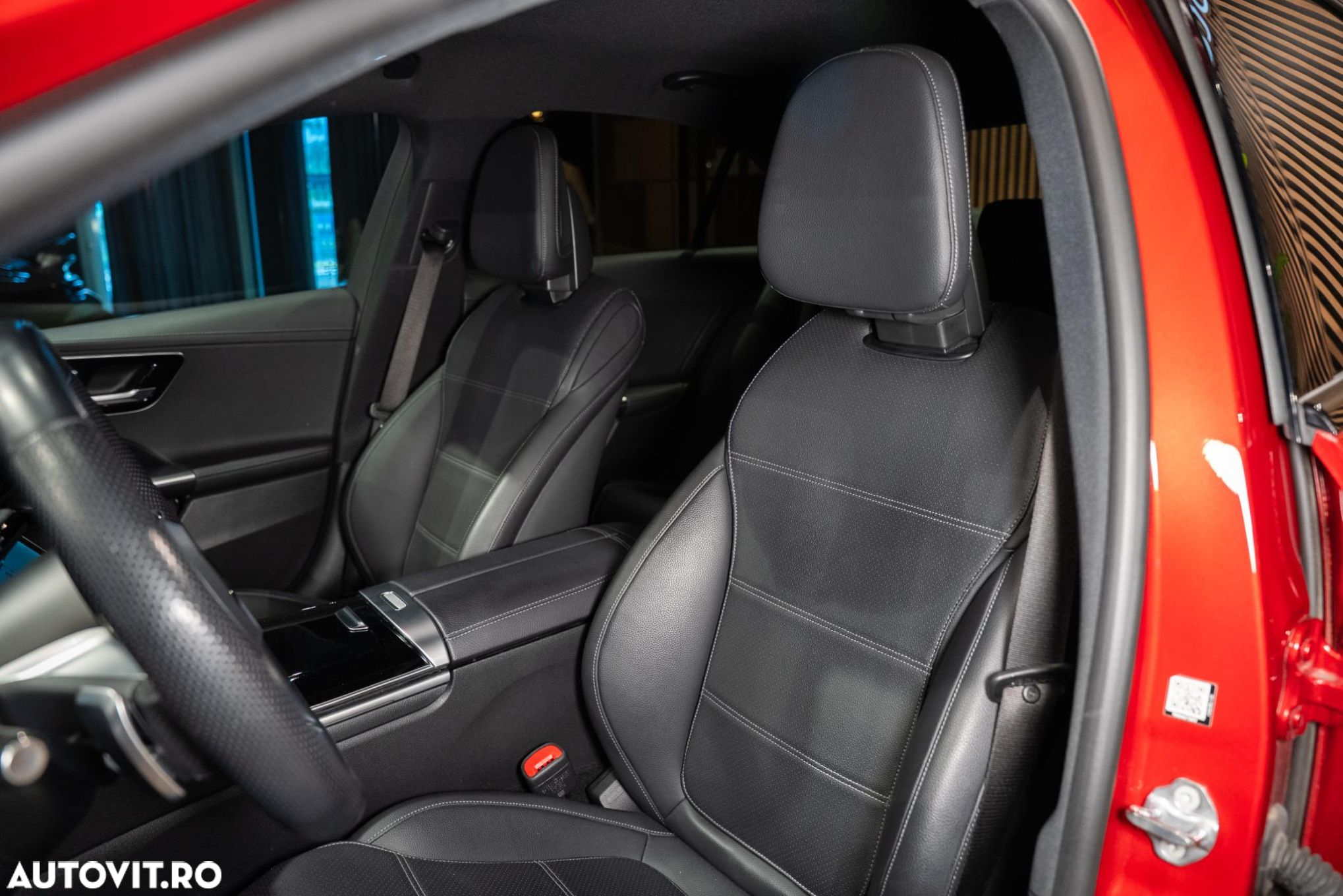 Mercedes-Benz C 300 d 9G-TRONIC AMG Line Advanced - 28