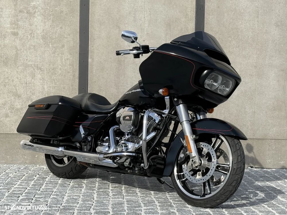 Harley-Davidson FLT Road Glide Special | Black Denim - 5