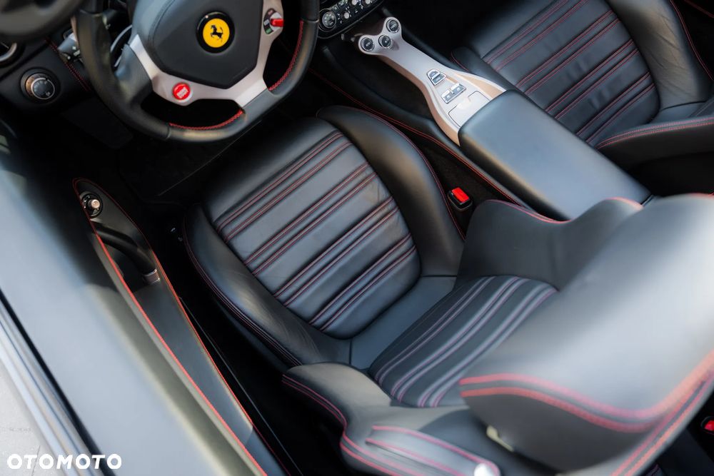 Ferrari California F1 DCT - 34