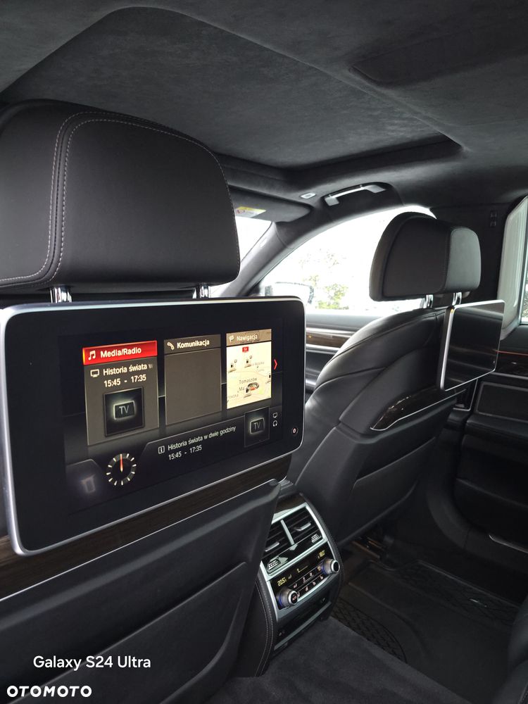 BMW Seria 7 740Ld xDrive - 23
