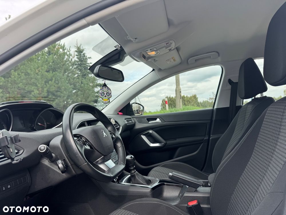 Peugeot 308 - 7