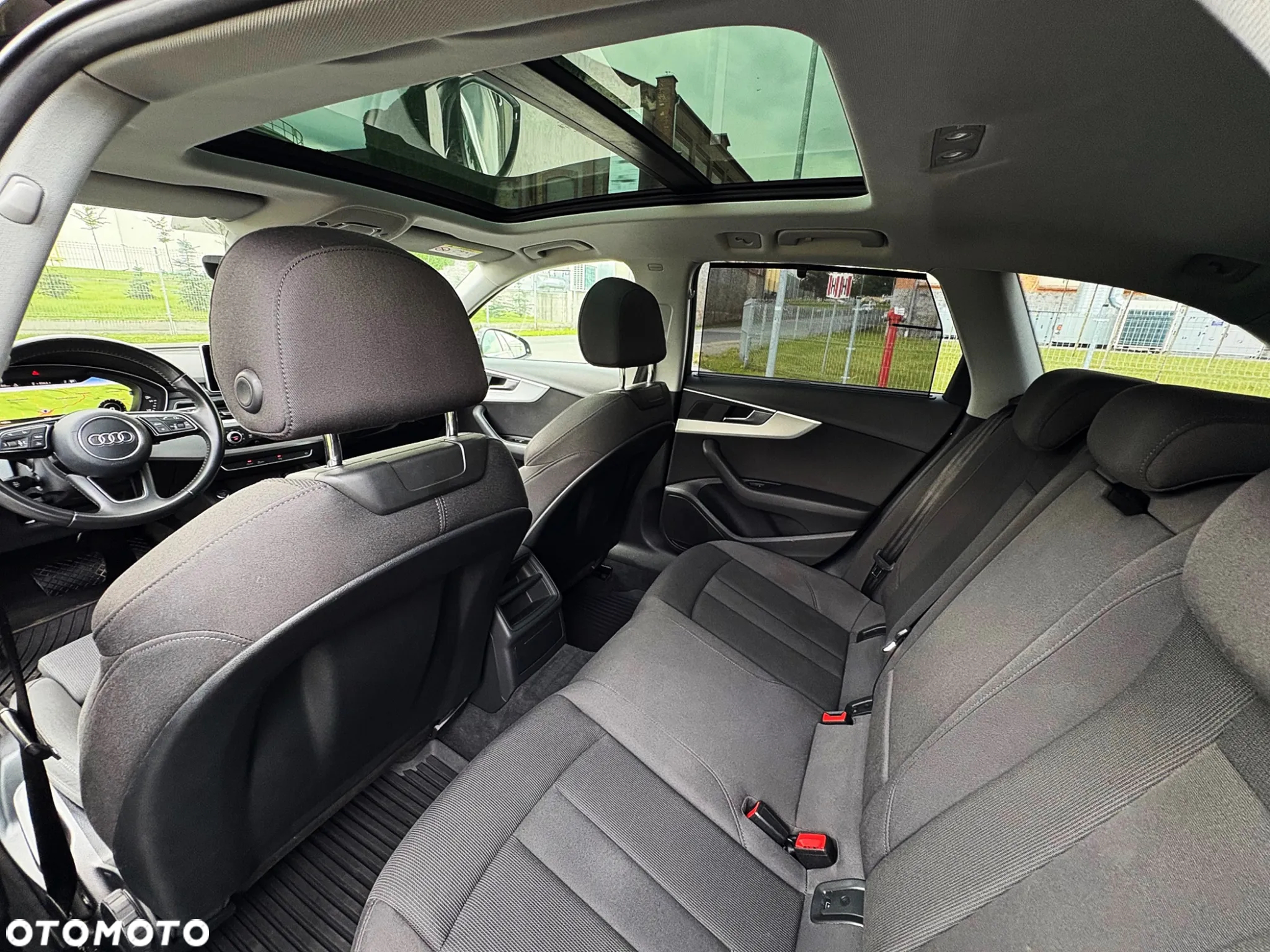 Audi A4 Avant 2.0 TDI ultra S tronic design - 23