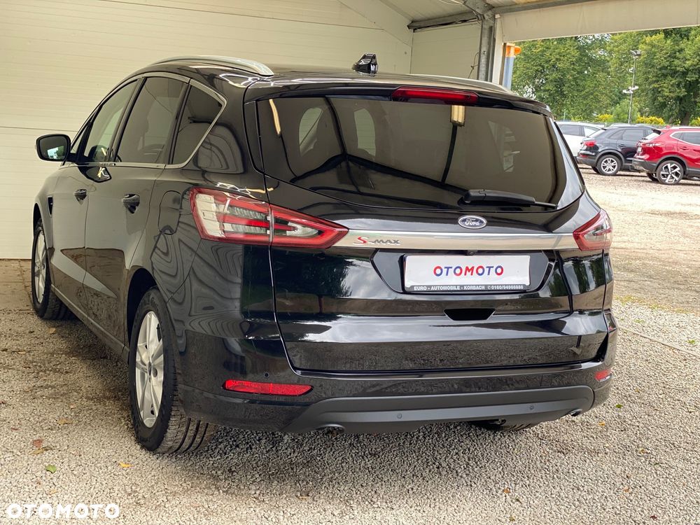 Ford S-Max 2.0 EcoBlue Titanium - 4